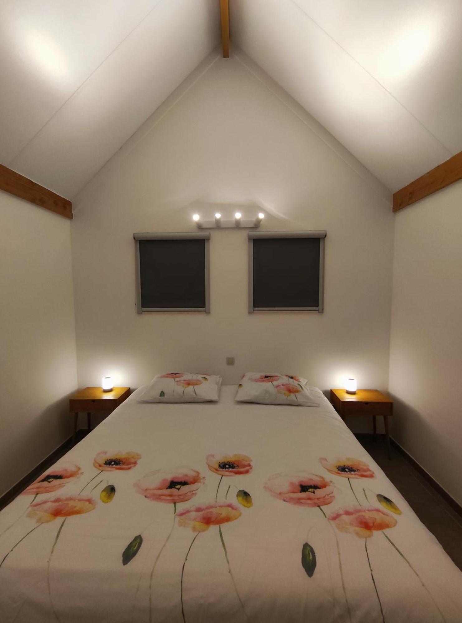 Vakantiewoning Polderhuis 10, Airco En Verwarming In Alle Kamers, Prive Parkeerplaats En Afgesloten Tuin 科克赛德 外观 照片